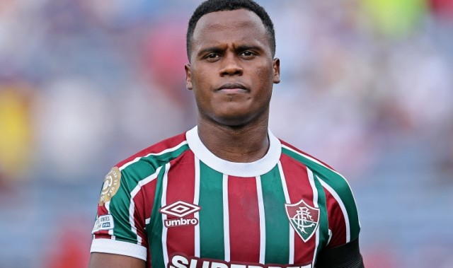 APP下载-HWG！罗马诺：狼队敲定弗鲁米嫩塞边锋阿里亚斯，总价近2000万欧